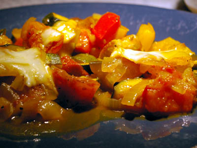 Soja-Hähnchenbrust mit Gemüse